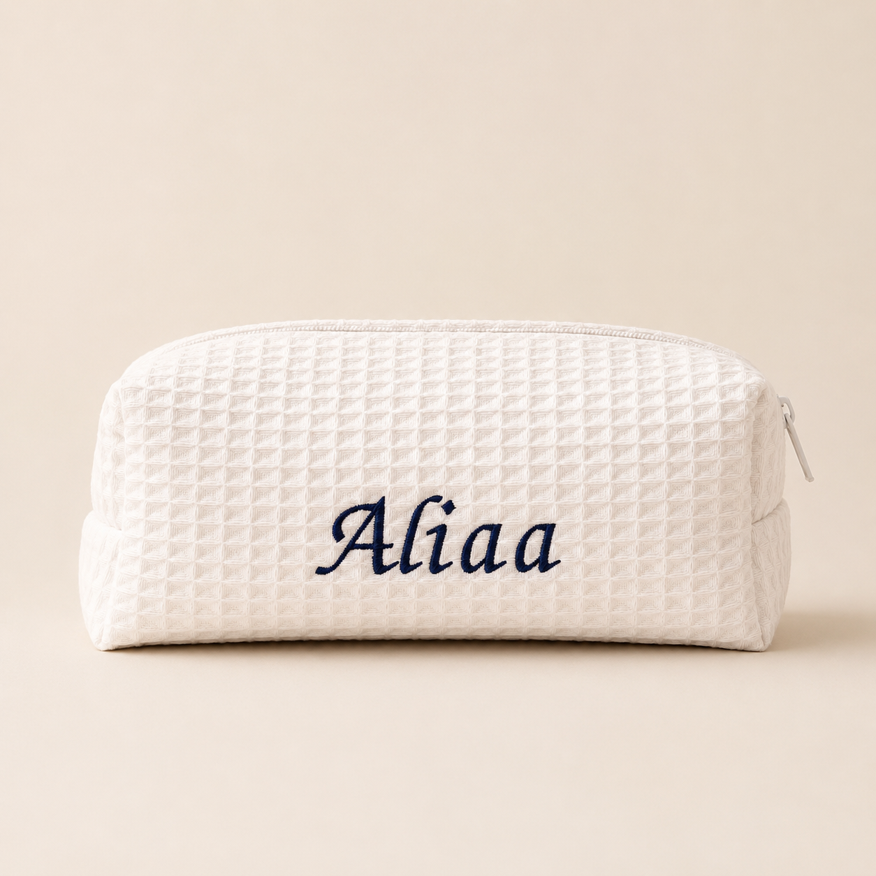 Aliaa White pouch