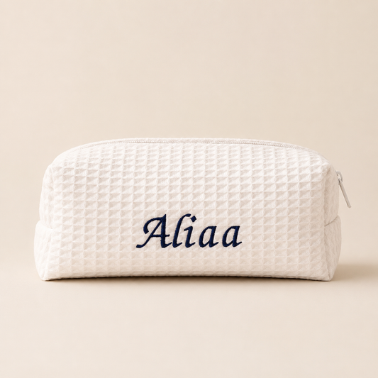 Aliaa White pouch
